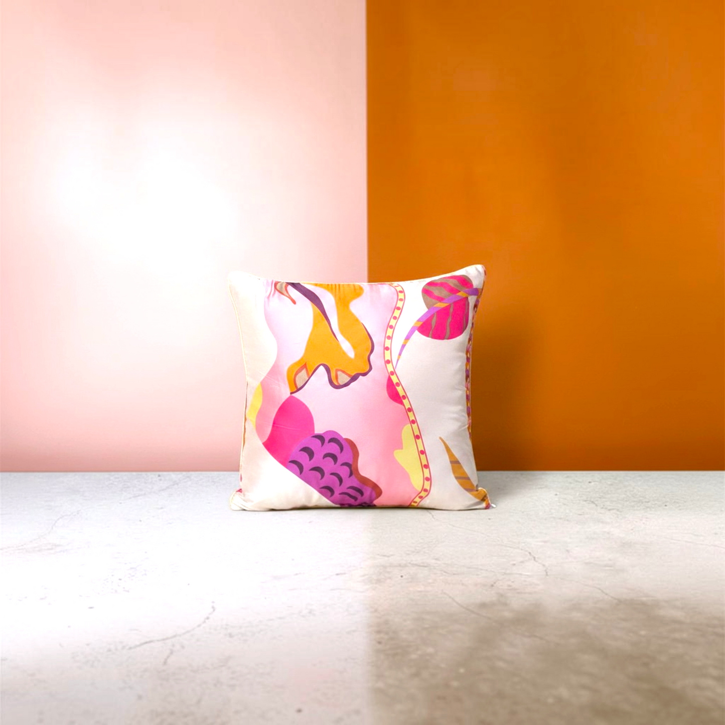 Housse de coussin en soie Sully rose fuchsia – motif paisley – Amour de Pin-up Paris

